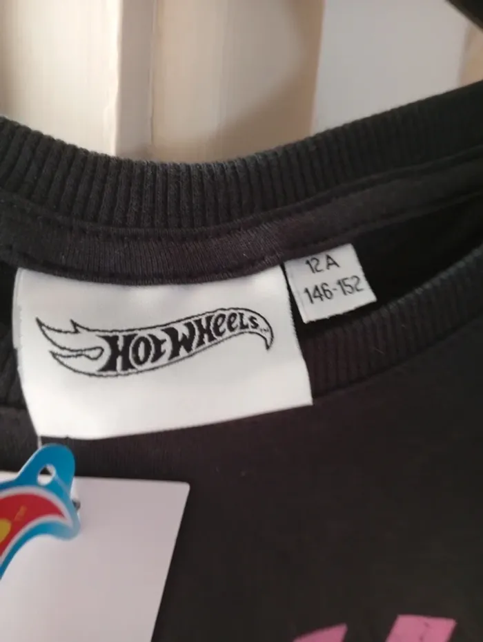 Tee-shirt Hot Wheels 12 ans NEUF - photo numéro 4