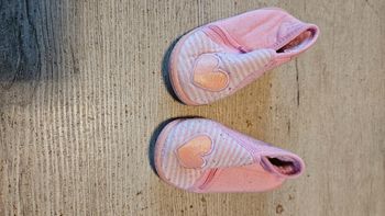 Pantoufles fille rose avec tirette, 21
