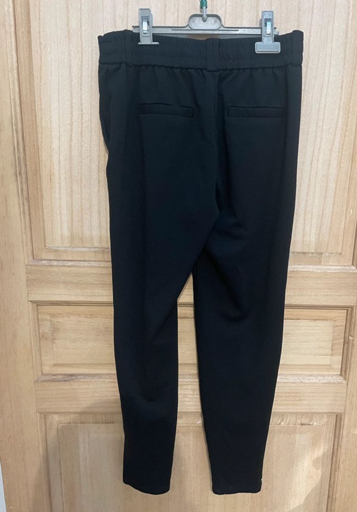 Entre le jogging et le chino pantalon noir taille 34 - photo numéro 10