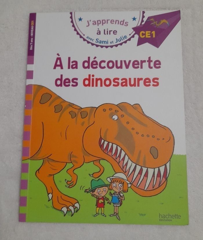 Livre J'apprends à lire à la découverte des dinosaures
