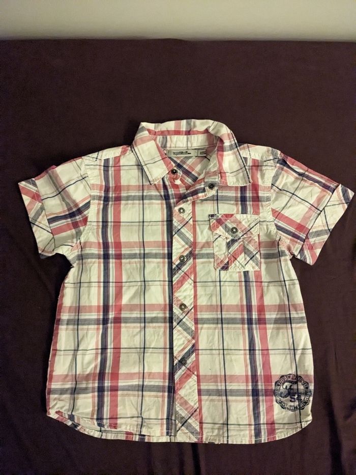 Chemise tape à l'oeil