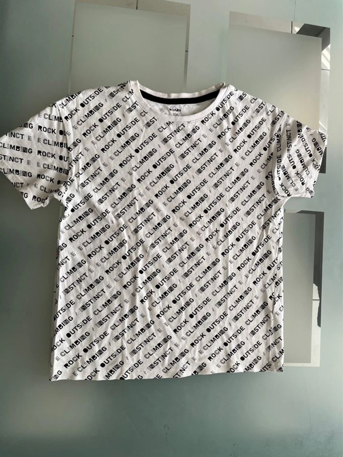 Teeshirt