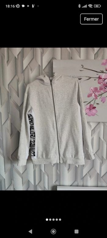 Sweat zippé à capuche gris Kiabi taille S 