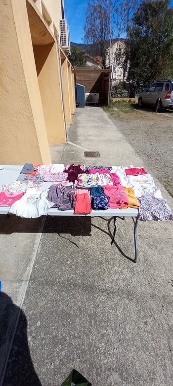 Lot 43 pièces  3 mois automne hiver