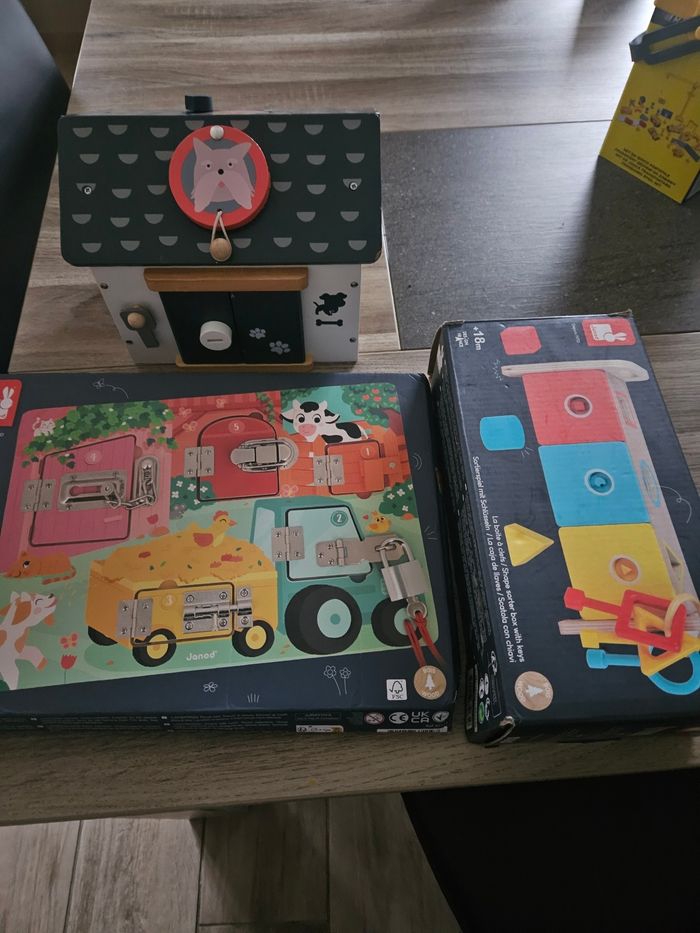 Lot jeux bois janod vertbaudet