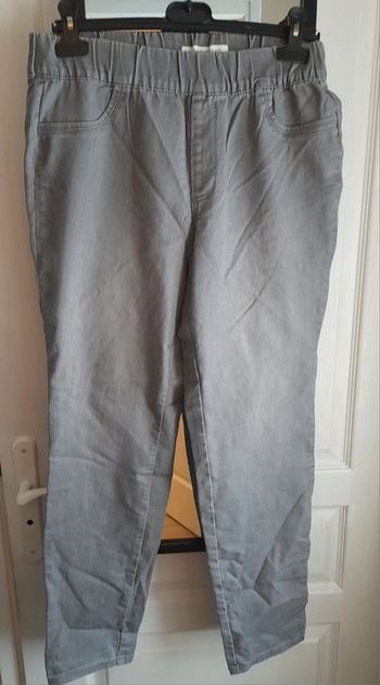 Jegging gris Kiabi 46