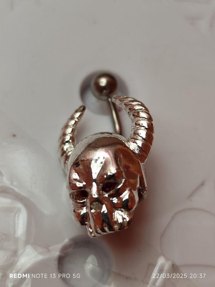 Piercing nombril skull neuf - photo numéro 3