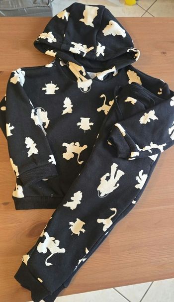 Neufs (non portés) 🥰🤩💙 Ensemble sweat et pantalon molleton  3 ans garçon 💙🤩🥰