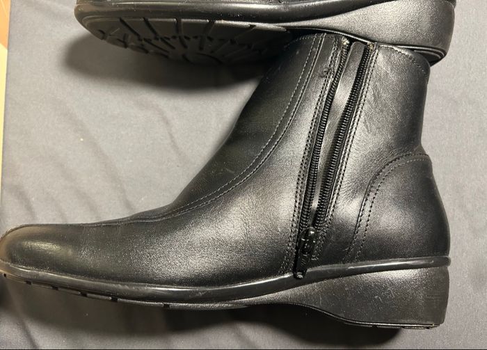 Bottines en cuir confort taille 38 neuves - photo numéro 2