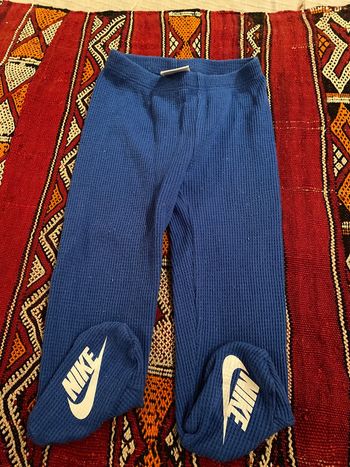 Bas à pieds pyjama ou collant ou tenue 9 mois a 12 mois 74 cm Nike doux bleu