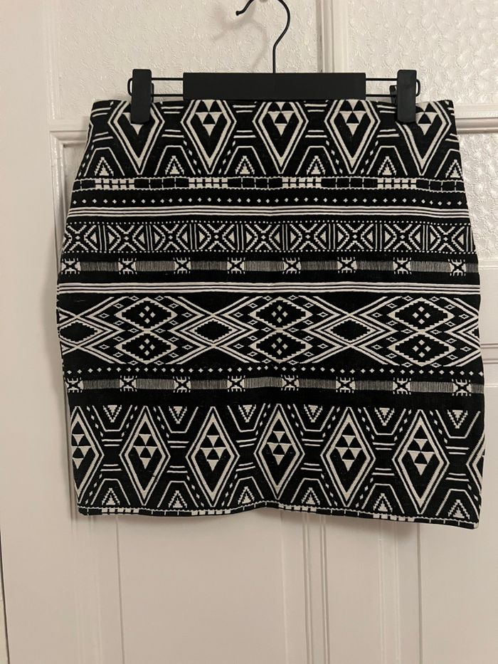 Jupe droite H&M taille S noire - photo numéro 5