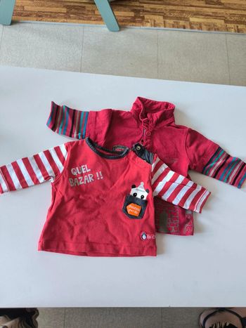 Lot 2 hauts rouge 3 mois