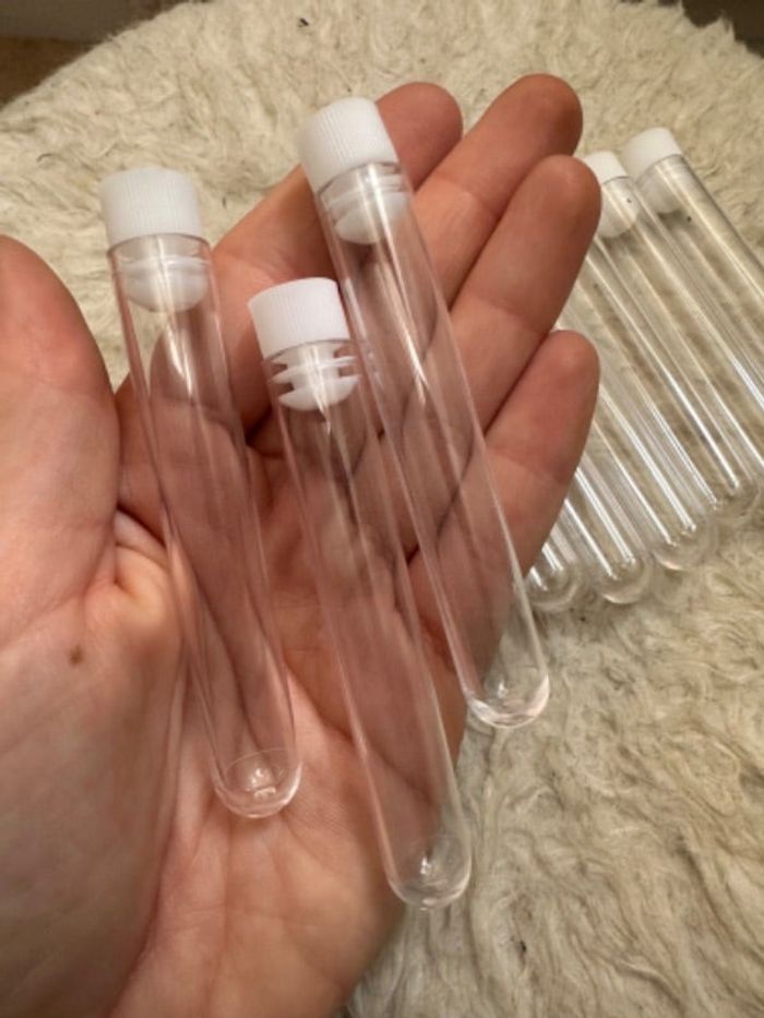 Lit tube transparent