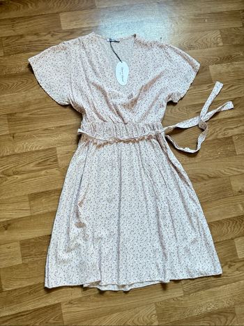 Robe Évasée Fleurie Neuve en Coton Lila