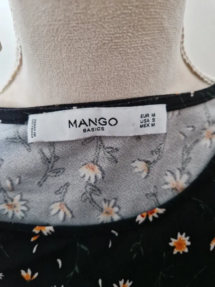 Robe noir fleurie mango taille M - photo numéro 4