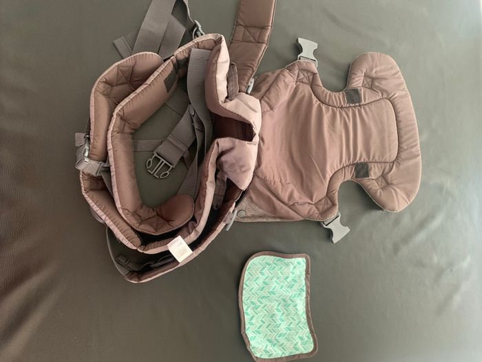 Porte bébé - photo numéro 4