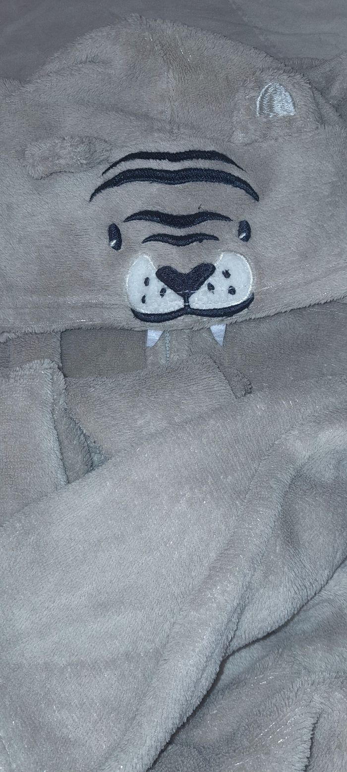 Sur pyjama - photo numéro 2