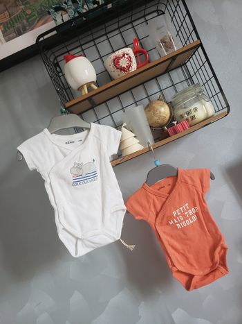 Lot de 2 bodys 🎀 Gemo 3 mois 2€