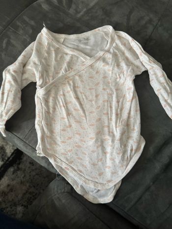 Lot de 6 bodies en taille 12 mois