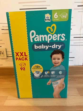 Couche Pampers Baby-dry taille 6 13-18kg 92 couches