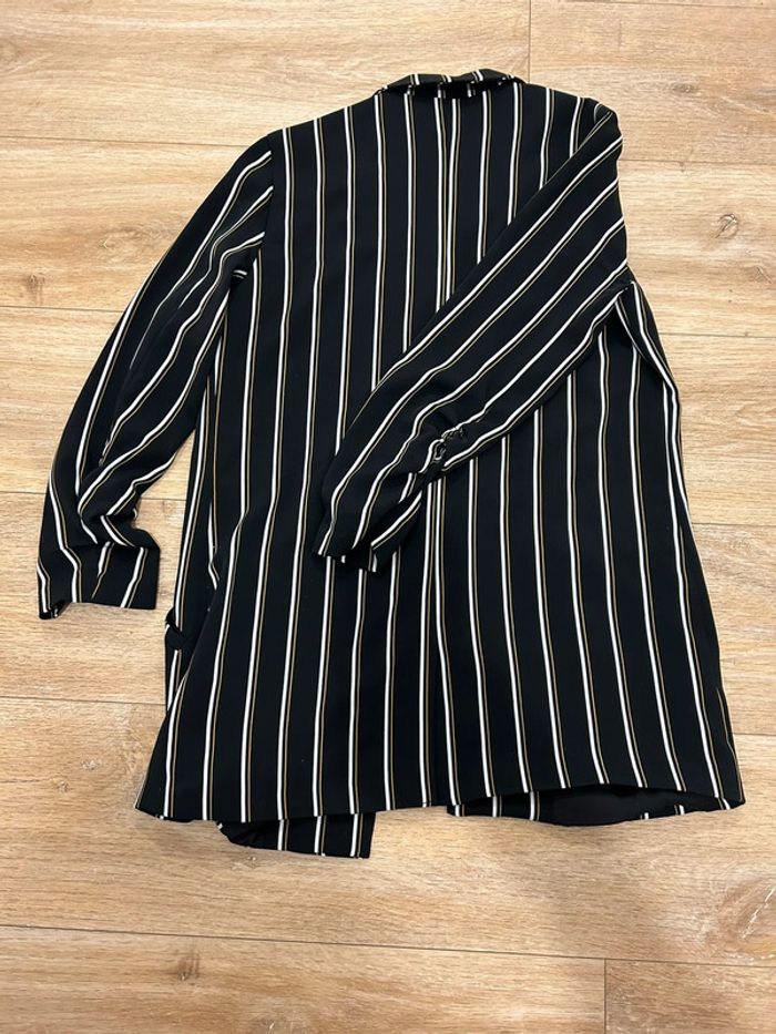 Veste type blazer rayée - photo numéro 2