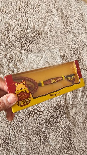 Winnie l’Ourson – Clé Collector Disney – Édition Anniversaire