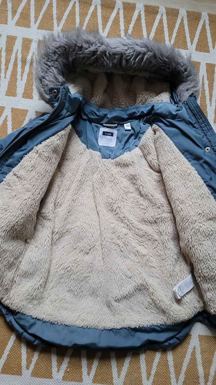 Manteau chaud  fille 6ans - photo numéro 4