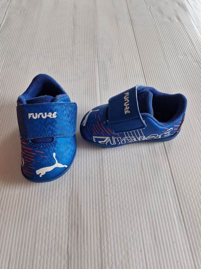 Chaussures bébé garçon taille 19