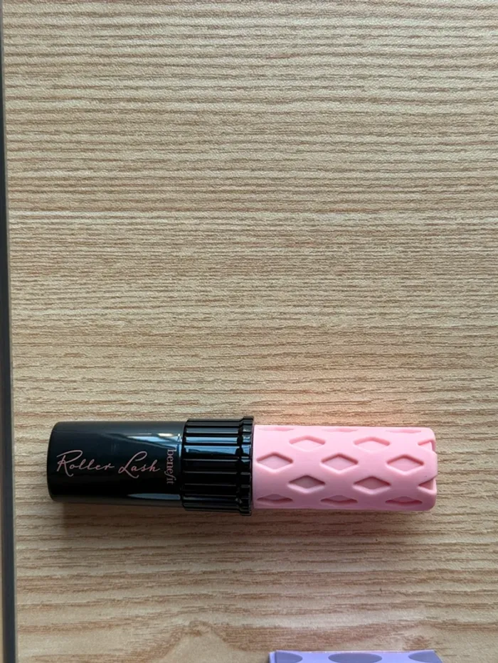 Benefit cosmetics - photo numéro 2