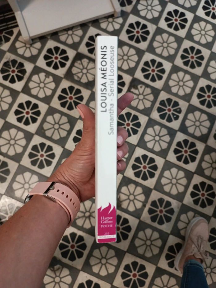 Livre " Samantha, serial looseuse" - photo numéro 3