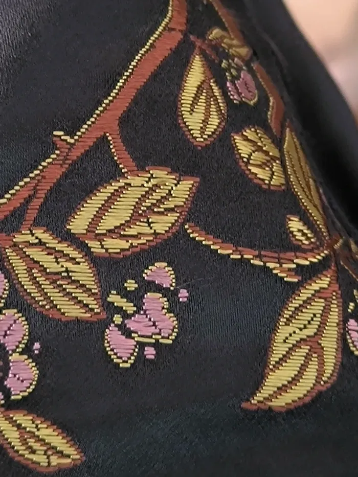 Casquette à fleurs brodée femme - photo numéro 10