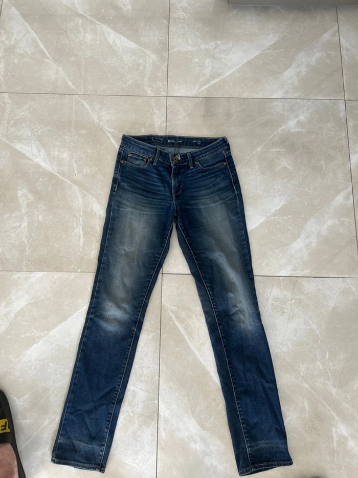 Jean levis