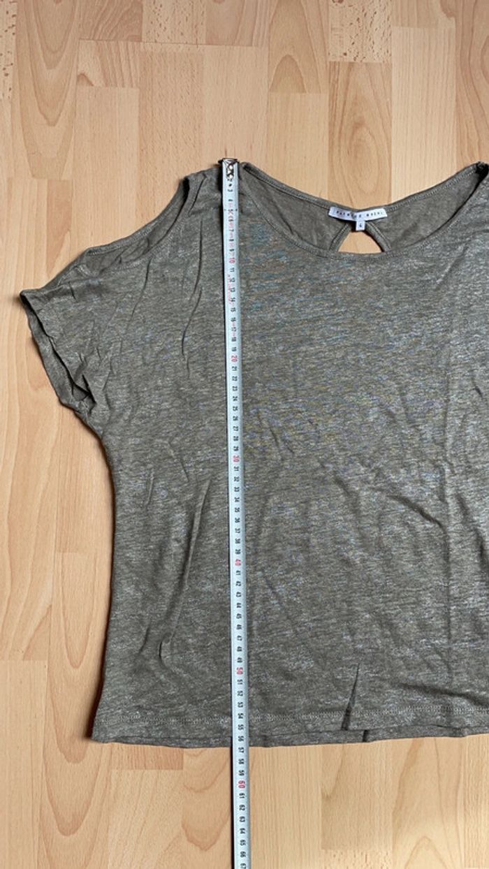 Tee-shirt taille 4 - photo numéro 3