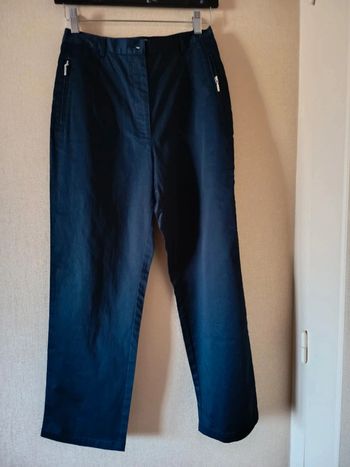 Pantalon femme. Marque les impeccables de la redoute (D76)