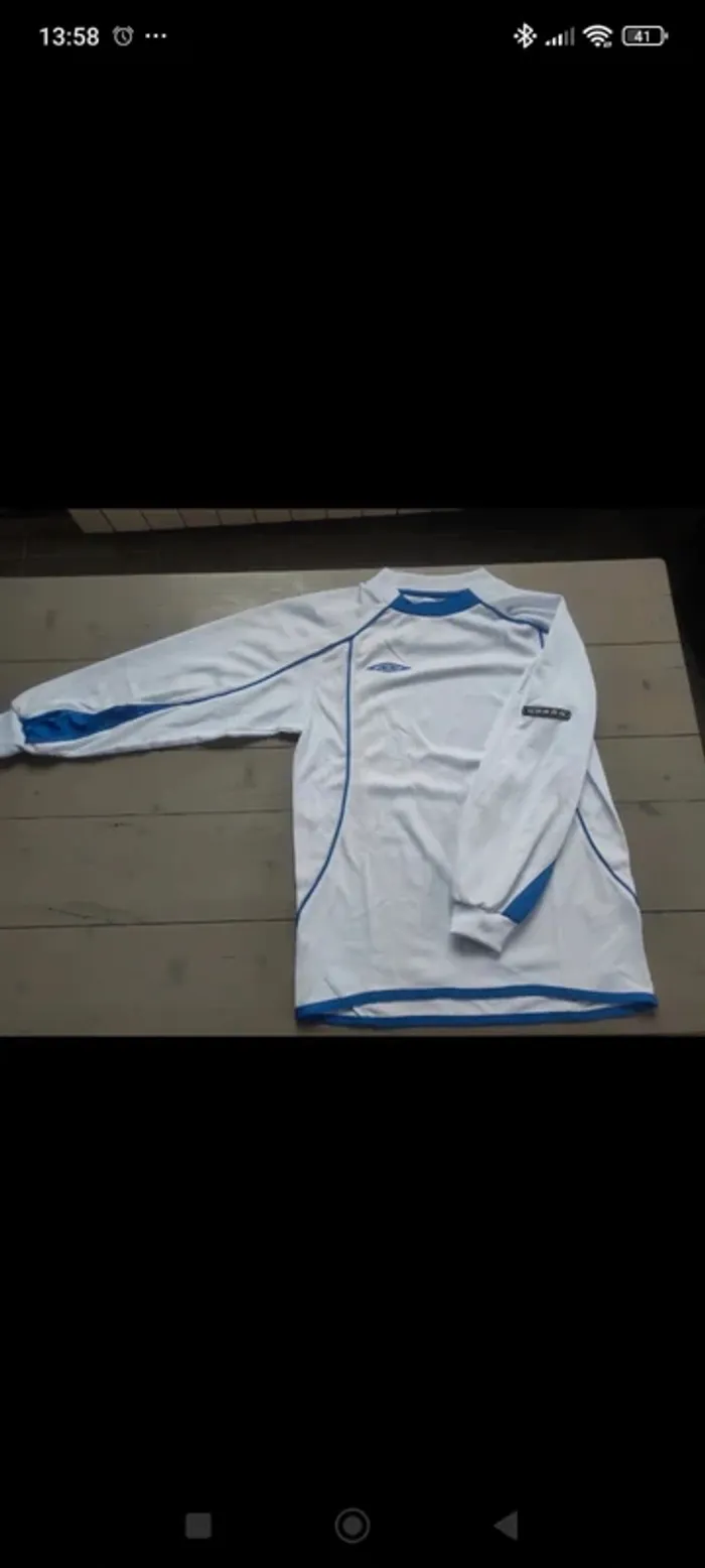Tee shirt de foot manches longues Umbro 10 ans