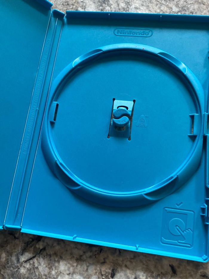 Boîte Wii u - photo numéro 2