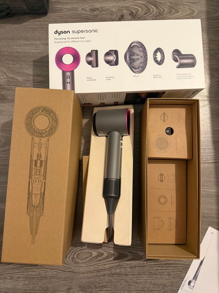 Sèche cheveux supersonic