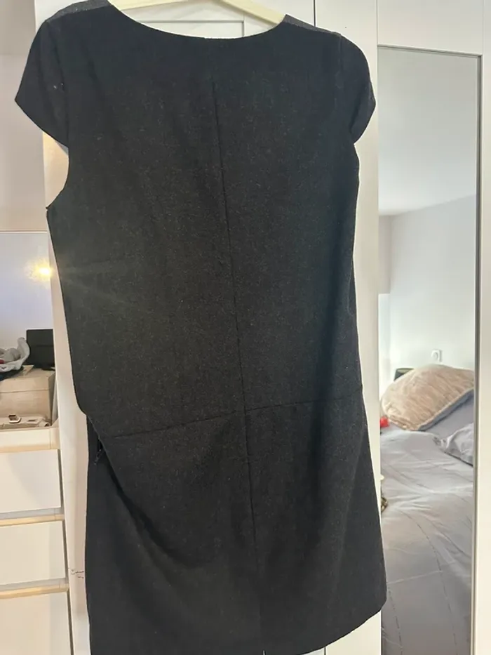 Robe Naf Naf taille 38 - photo numéro 3