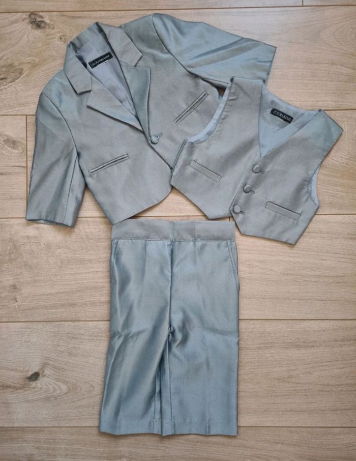 Costume 3 pièces 6 mois
