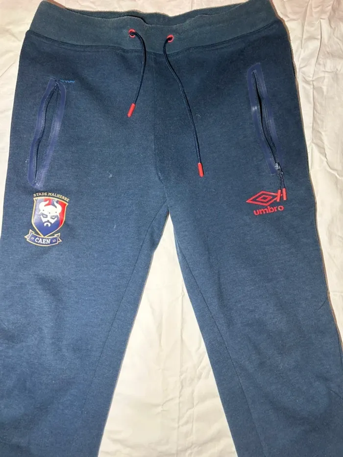 Jogging umbro - photo numéro 4