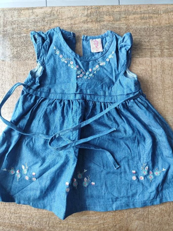 Robe en tissus couleur jean
