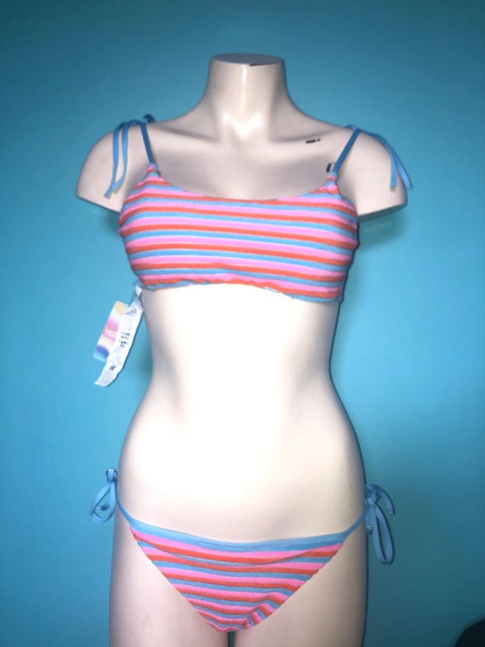 Maillot de bain 2 pièces 🌺 taille 36 neuf avec étiquette