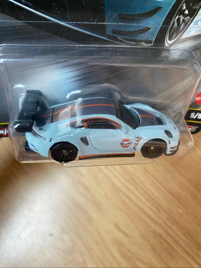 Hot Wheels  | Car Culture  | Circuit Legends | Porsche 911 GT3 R (992)  | 5/5 | FPY86 - JBK65 - photo numéro 3