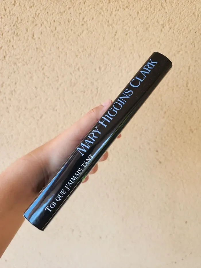 Livre broché "toi que j'aimais tant" de Mary Higgins Clark - photo numéro 3