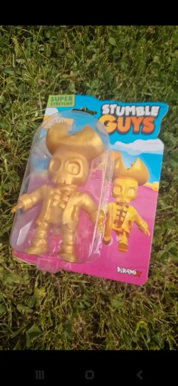 Figurine  monster flex serie 2 capt goldheart stumble guys neuve avec étiquette