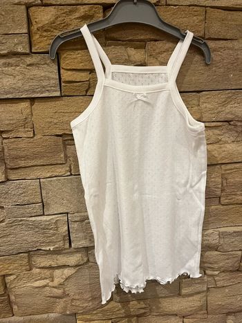 Lot 2 débardeurs neufs 7-8 ans