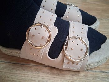 Lot 2 paires Nu-pieds 38