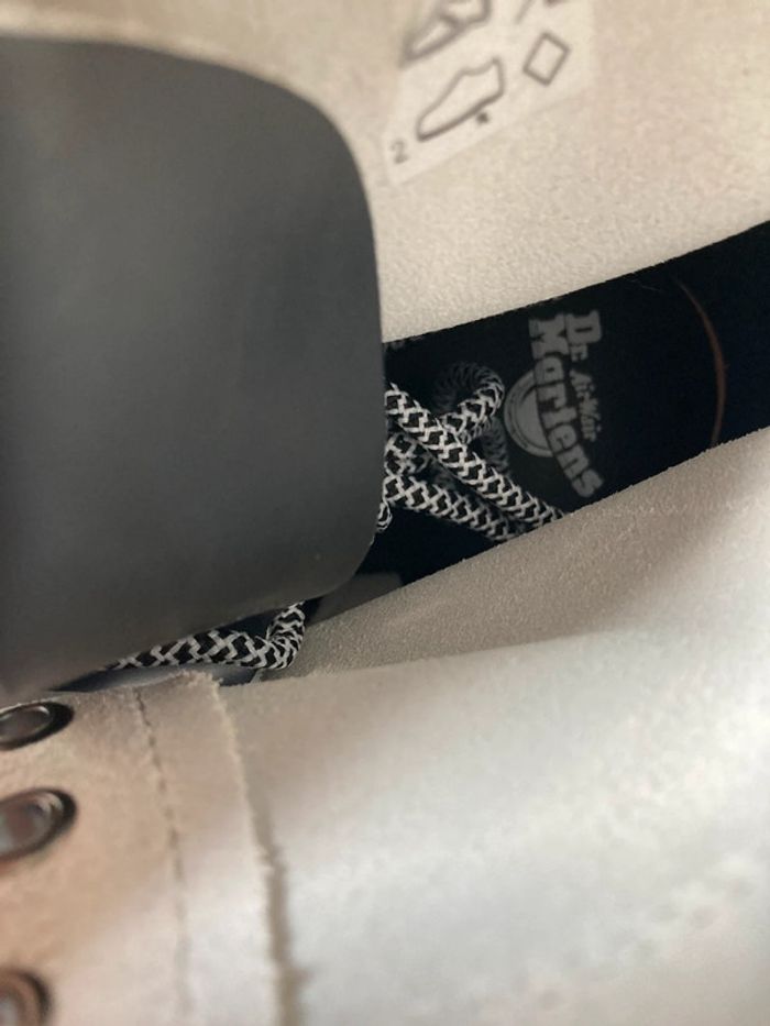 Bottines Femme Dr. Martens 1461 Bex Mono Noir et Blanc – Semelle Épaisse – Taille 38 - photo numéro 6