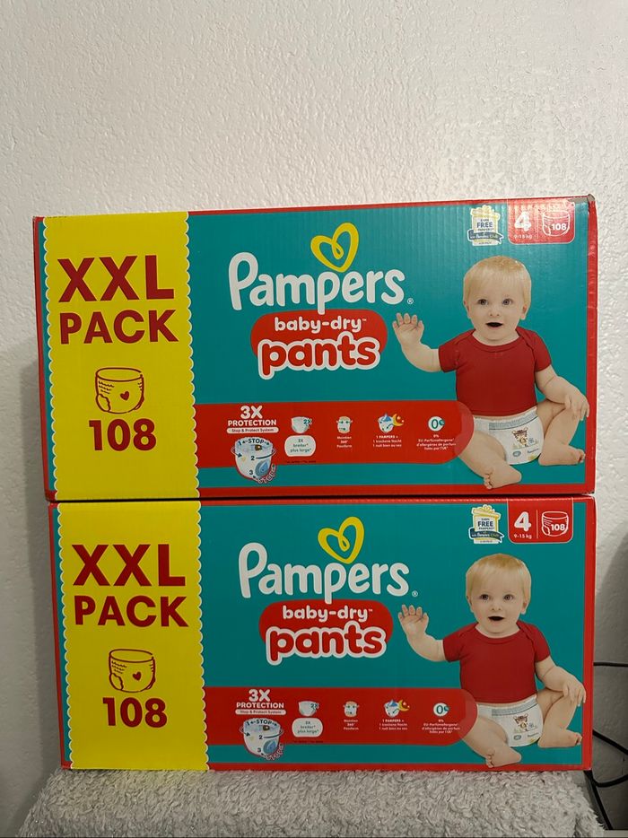 Lot 2 pack Pampers  pants taille 4