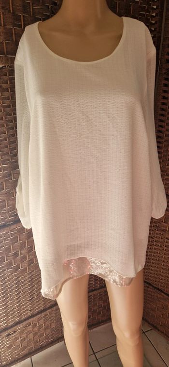 Haut grande taille , taille 46